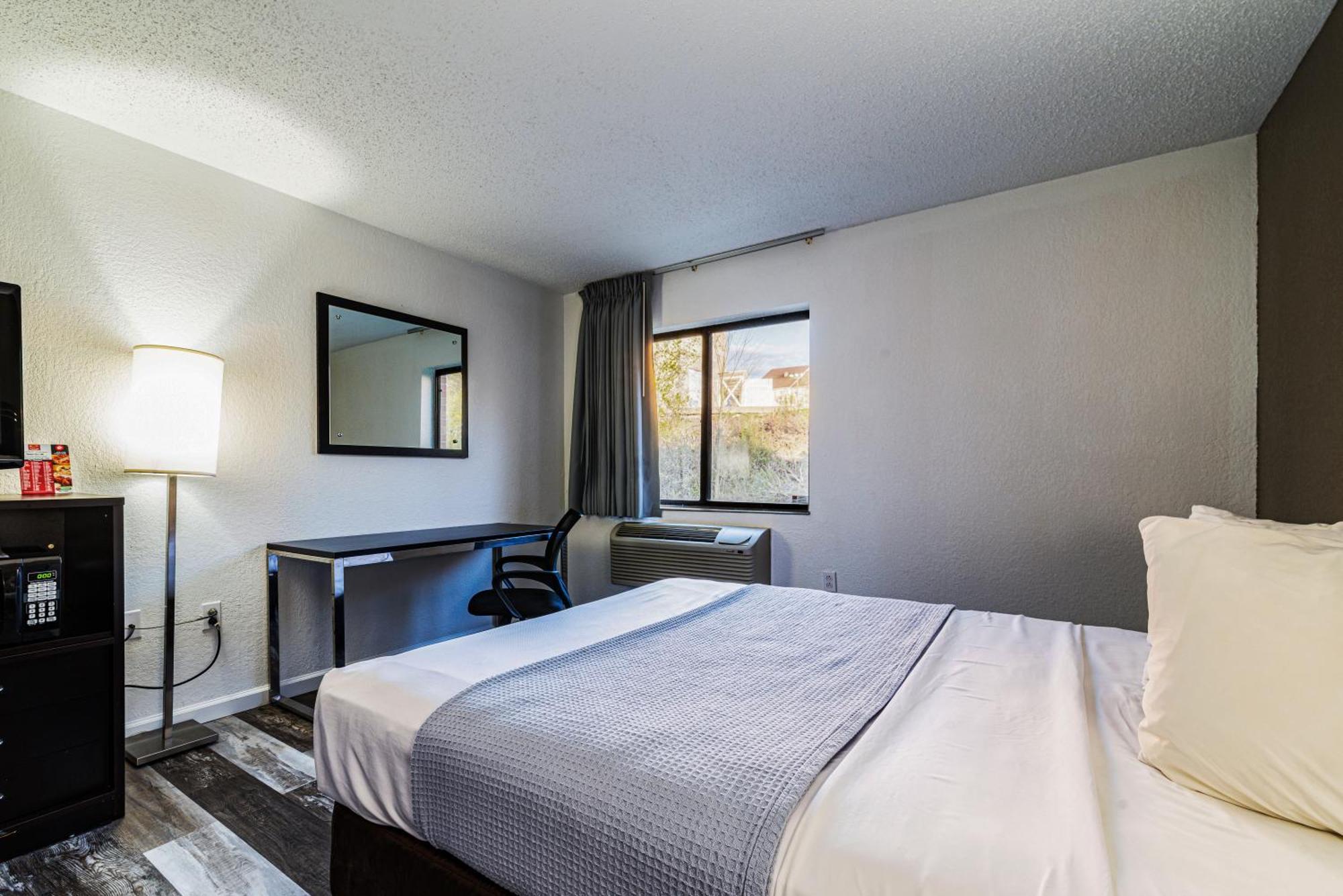 Econo Lodge Cleveland Southeast - Kent Streetsboro Exteriér fotografie