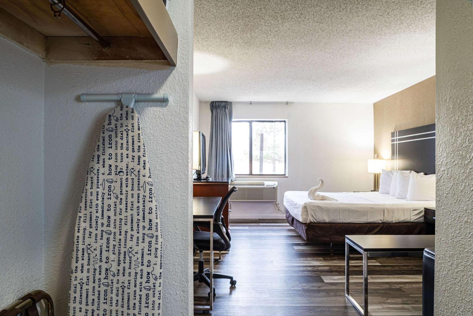 Econo Lodge Cleveland Southeast - Kent Streetsboro Exteriér fotografie